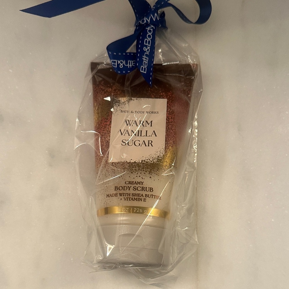 Bath & Body Works Warm Vanilla Sugar Creamy Body Scrub